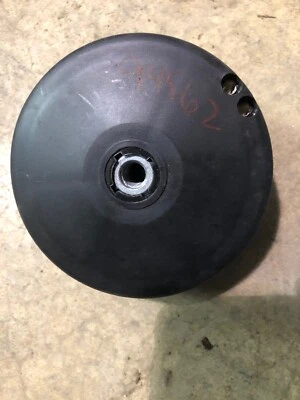 Nuevo buje y eje Poulan 530094562  Foto 1 de 2