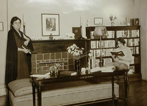 Vintage Poetry House NY Barbara Young foto 12 East 10th Street New York 1928 - Foto 1 di 5