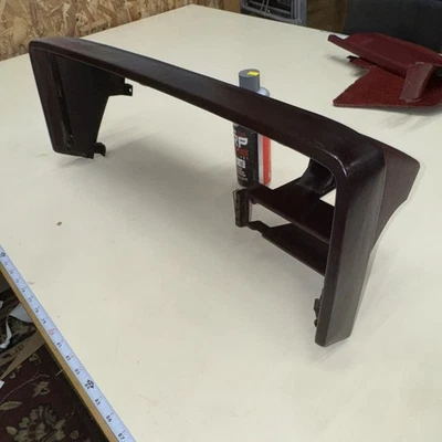 Cuadro/velocímetro para camioneta Chevy 88-94 tablero bisel envolvente OEM ROJO/granate Foto 1 de 4