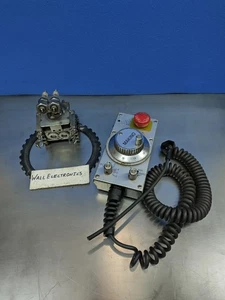 Makino HP-102Y-(166)-100 Manual Pulse Generator =Used= From Running Machine - Picture 1 of 4