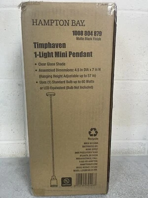 Mini colgante de vidrio transparente Hampton Bay Timphaven 1 luz negro mate sombreado Foto 1 de 3