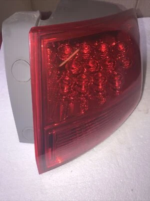 Conjunto de luces traseras Acura MDX 2007-2009 lado derecho/pasajero genuino OEM bonito Foto 1 de 4