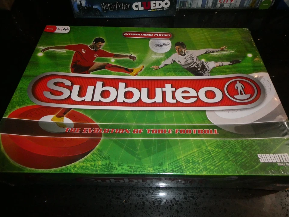 subbuteo international playset board game, new and sealed - Image 1 of 1
