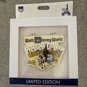 Disney Walt Disney World 50th Anniversary Preview Center Jumbo Limited Pin New - Picture 1 of 4