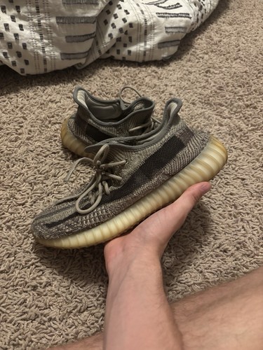 Taglia 8 Yeezy 350 V2 Zyon