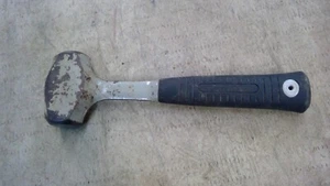 Vintage 2lb Sledge Hammer Rubber Grip Unbreakable Handle 10 3/4" Long - Picture 1 of 12