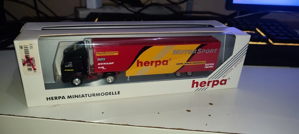 Herpa 035521 Iveco Turbostar 1/87 H0 Motore Sport RARO Camion Truck - Immagine 1 di 1