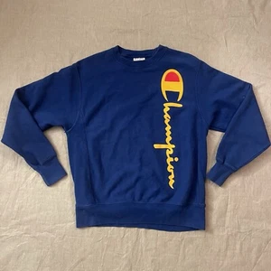 Sudadera Champion tejido inverso para hombre mediana grande con logotipo deletreado M azul - Imagen 1 de 11
