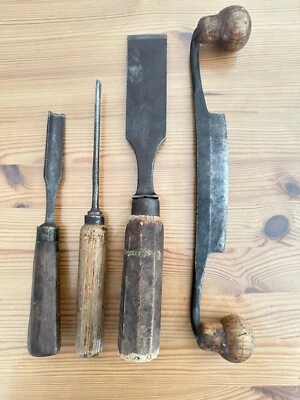 Art populaire bois anciens outils Peugeot Frères menuisier ébéniste charpentier - Photo 1/4
