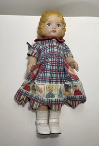 Vintage 1991 DAISY KINGDOM Inc. 18" Stiefmütterchen Puppe geformtes Haar blaue Augen mit Outfit - Bild 1 von 5