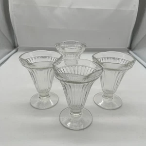 Juego (4) Vaso Vintage MCM JEAN3 Jeanette Vidrio Transparente Soda Sundae Patas 5 1/4" - Imagen 1 de 4