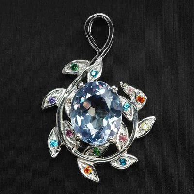 Colgantes de oro blanco de plata de ley 925 de 3,15 quilates de alejandrita con cambio de color refinado Foto 1 de 4