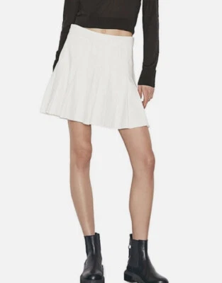 Frame Denim Women’s White Jean Denim Tennis Pleated Mini Skirt Size 31 *Flaw* - Image 1 of 4