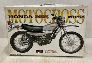 Nagano 1/8 Scale Model Kit Honda Motocross Elsinore MT250 Unassembled Series No5 - Picture 1 of 4