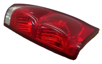 02 03 04 05 06 CHEVY AVALANCHE 1500 Left Tail Light Assembly Lh - OEM: 15771437 - Изображение 1 из 4