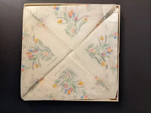 Sharley Reispapierservietten Posten Hergestellt in England Weiß Pastell Blumen Vintage MCM 10" - Bild 1 von 8