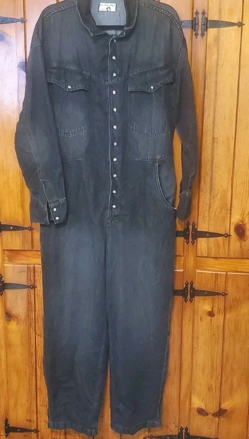 MONO FREE PEOPLE WE THE FREE CON BOTONES PERLADOS A PRESIÓN NUEVO CON ETIQUETAS TALLA L NEGRO Foto 1 de 4