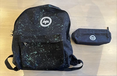 Hype Jungen Speckled / Splatter Backpack Rucksack & Federmäppchen, schwarz - Bild 1 von 4