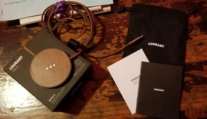 Courant Mag:I Magnetic Wireless Charger - Picture 1 of 4