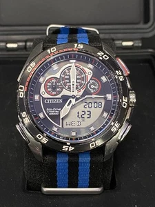 Montre-bracelet Citizen U700-S097975 Eco-Drive 16 bleu noir bracelet nylon C4 - Photo 1/19