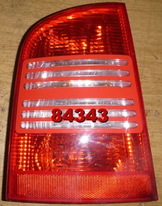 Rückleuchte links Skoda Oktavia Kombi 1,6 76/102 EZ: 11.04 (84343) - Bild 1 von 1