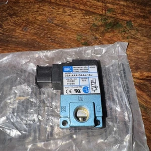 MAC Valves Inc 35A-AAA-DAAJ-1KJ 110/120V 120PSI Solenoid Valve, LO1 - Picture 1 of 5