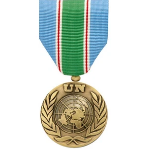 MEDAILLE DE LA FINUL LIBAN ONU UN NU NEUVE EN ECRIN NATIONS UNIS CASQUES BLEUS - Picture 1 of 2