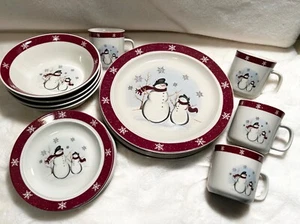 ROYAL SEASONS CHRISTMAS HOLIDAY SNOWMAN 16 PIECE SET STONEWARE DISHES - Picture 1 of 5