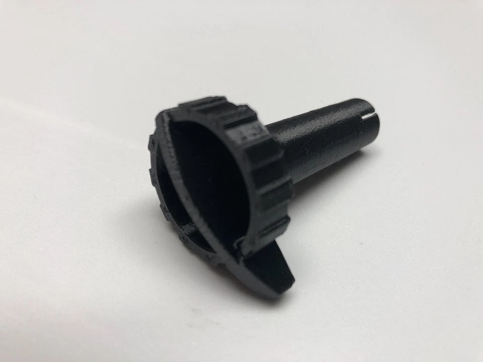 319152 Perilla de ajuste de velocidad lenta Johnson Evinrude 9,9 15 hp ralentí lento ricamente inclinado Foto 1 de 1