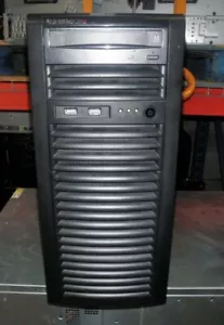 Supermicro Tower-Xeon E3-1270 V6-QC 3.8GHz-16GB-Windows Server 2019 Standard-HS - Picture 1 of 1