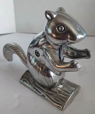 Nutty Squirrel on Log Nutcraker Cast Aluminum  Home Decor - Image 1 of 4