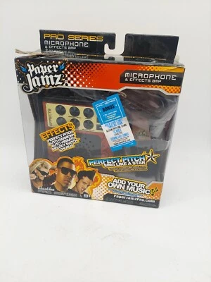 WowWee PAPER JAMZ Pro Series Micrófono de tono perfecto y amplificador de efectos Foto 1 de 4