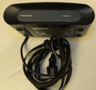 RadioShack RF Modulator Audio Video CAT. NO. 15-2526 - Image 1 of 4