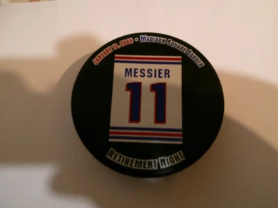 NY Rangers Mark Messier Jersey  Night Puck at MSG  1/12/2006 - Image 1 of 2