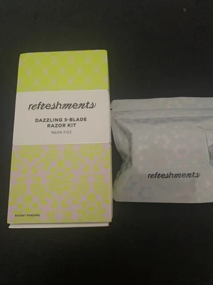 Refreshments 5 Blade Razor Kit +4 Extra Cartridges=6 Refills - Image 1 of 3