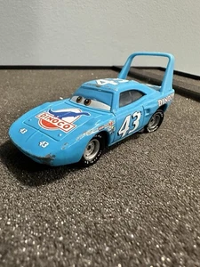 Disney Pixar Cars The King Dinoco #43 - 1970 Plymouth Superbird Diecast - gebraucht * - Bild 1 von 23