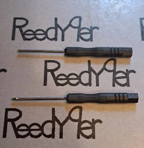 Kleine Triwing & Phillips Magnet Schraubendreher Gameboy Color Advance SP DS Spiel  - Bild 1 von 1