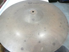 Zildjian 18"  Crash Ride cymbal 