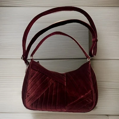 Vera Bradley Frannie Crescent изюм бархат через плечо новый с Ярлыками - Изображение 1 из 4