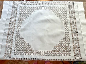 A+ Vintage Antique White Linen Drawn Work Tenerife Lace Tablecloth 42X43 Amazing - Picture 1 of 8
