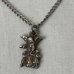 De Colección Littlest Angel Colgante de Plata y Cadena Firmado Esterlina BLI Delicado Collar - Imagen 1 de 10