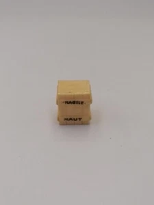 Dinky Toys-France-Caisse Plastique- Beige-Pièce Détachée Duck-vintage - Foto 1 di 4