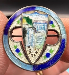 Vintage Guilloche Sterling Silver Souvenir Pin Brooch for Niagara Falls - Picture 1 of 3