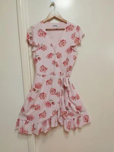 JUST JEANS Size 10 'Pink Floral' Flutter Sleeve Wrap Dress with Tie VGC - Picture 1 of 4