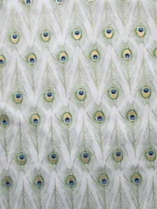 PEACOCK FEATHERS BLUE GRN METALLIC GOLD FEATHERS CREAM COTTON FABRIC BTHY  - Picture 1 of 5