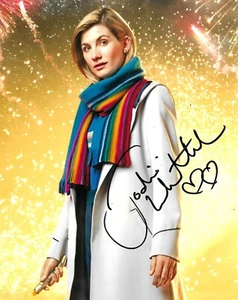 Jodie Whittaker Signed Doctor Who 10x8 Photo - Picture 1 of 1