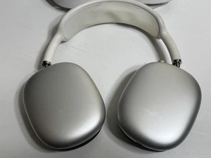 Apple AirPods Max Lightning Silver - Not Working - For Repair Or Parts - Picture 1 of 12