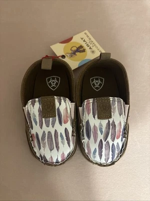 New with Tags. ARIAT  Baby Infant Shoes Size 4  Smoke Free . Lil Stompers. Girls - Image 1 of 4
