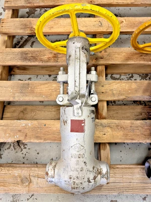 2" Class 1500 Schedule 80 Pressure Seal Bonnet Gate Valve, WCB Body, API Trim #5 - Image 1 of 4