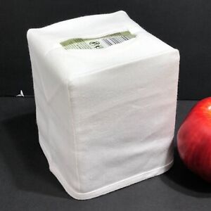 NEW Matouk Chelsea 100% Linen Tissue Box Cover for Cube Tissue Box White